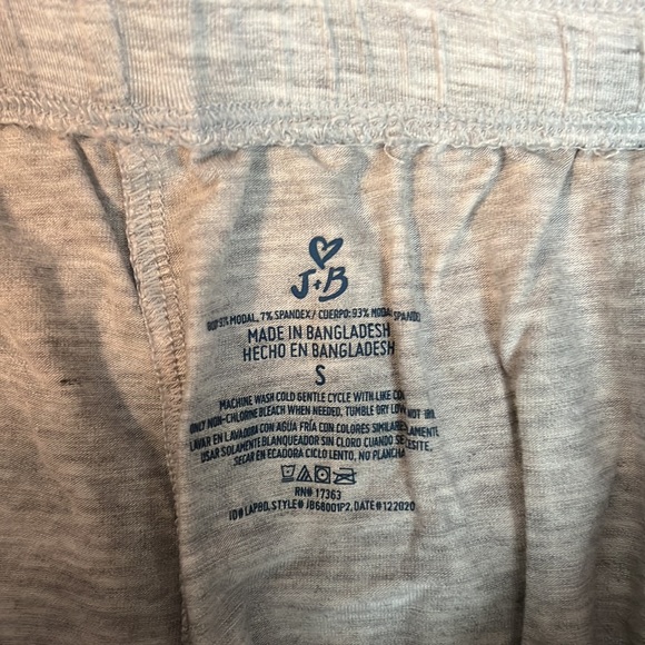 BNWOT 3-pack super soft women’s lounge/sleep shorts in size small! - Picture 7 of 8